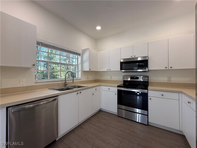 Photo - 3305 Lisa Ln