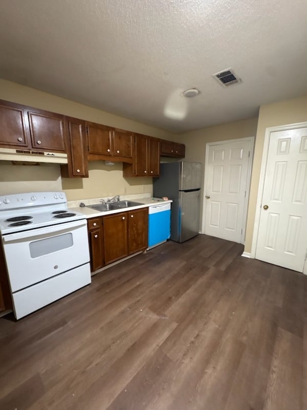 213 Sylvan Rd