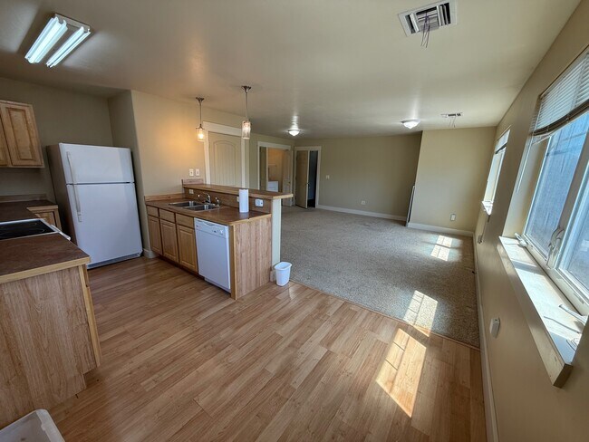 Photo - 2115 Durston Rd Unit 16