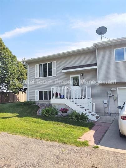 Photo - 19 Prairiewood Xing S