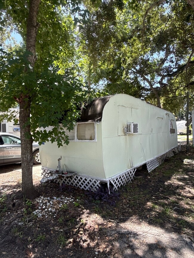 Photo - 622 N Beach St