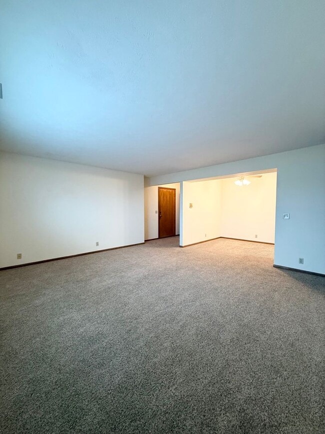 Photo - Lamplighter 01 Unit 308