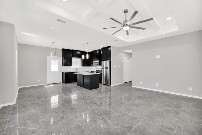 Photo - 4721 Magnolia Ave Unit 1