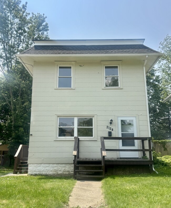 Photo - 2124 17th St SW House