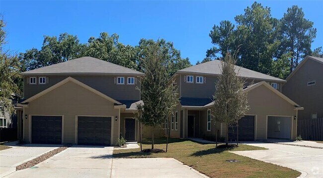 Building Photo - 62 Woodland Hills Dr Unit B Rental