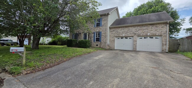 Building Photo - 2180 Riverway Dr