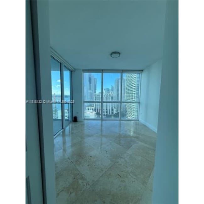 Photo - 480 NE 30th St