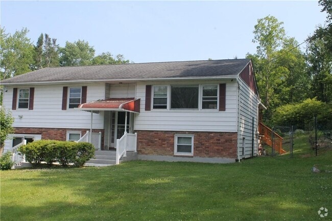 Building Photo - 41 Munich Rd Rental