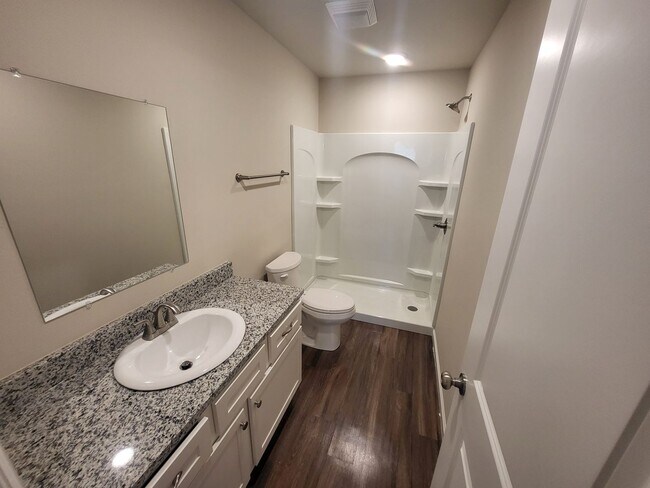 Photo - 3 bed, 2 bath, 2 car garage - Wagoner