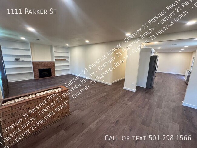 1111 Parker St