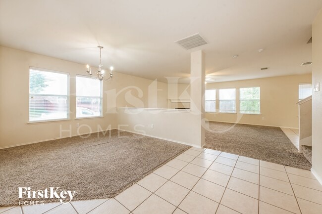 Photo - 414 Hackberry Dr