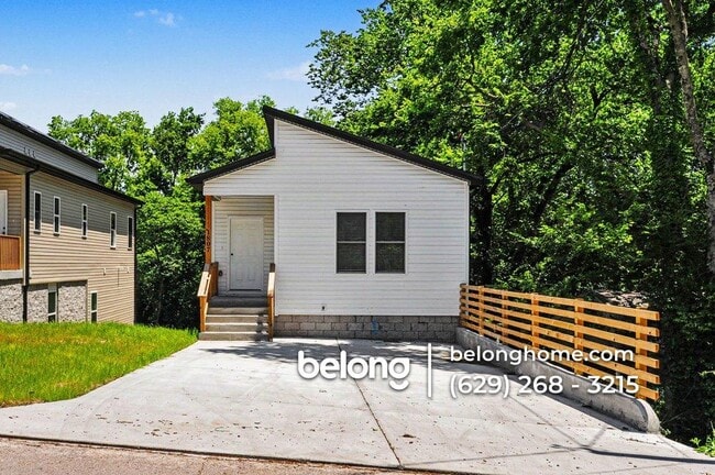 Building Photo - 1807 Liberia St