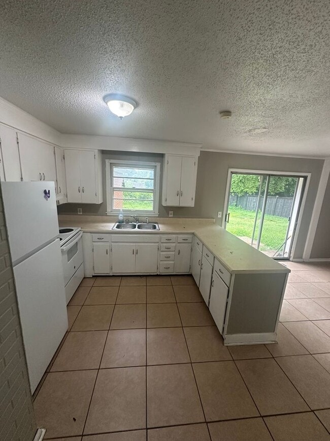 Photo - 4 Bedroom and 2 Bath home with large yard