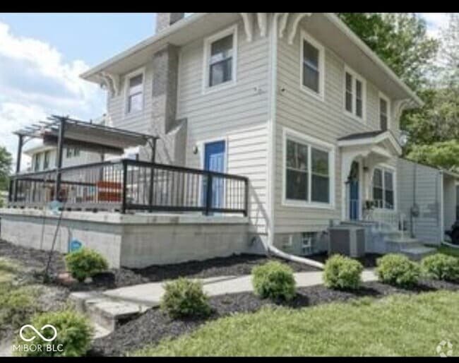 Building Photo - 952 E 34th St Rental