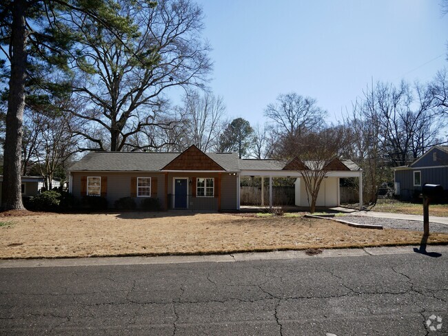 Building Photo - 1217 Gladstone Ave Rental