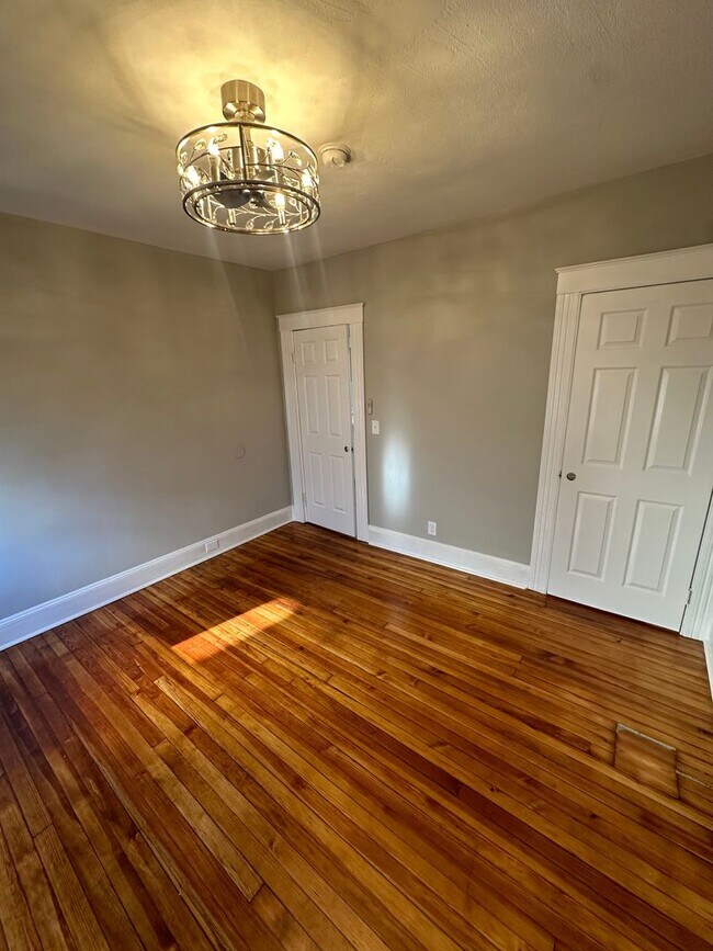 164166166 Fox St Apartment Unit 164 Fox St 1st Fl Bridgeport, CT