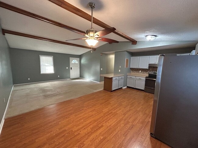 Photo - 1108 Raleigh Ct
