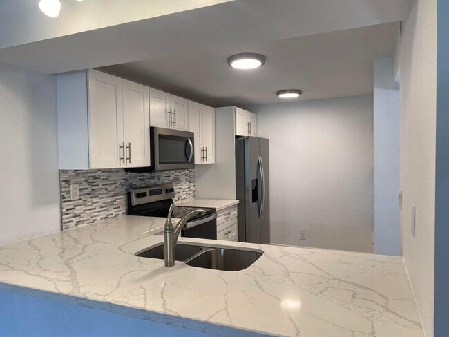 Photo - 11 Royal Palm Way Unit 3030