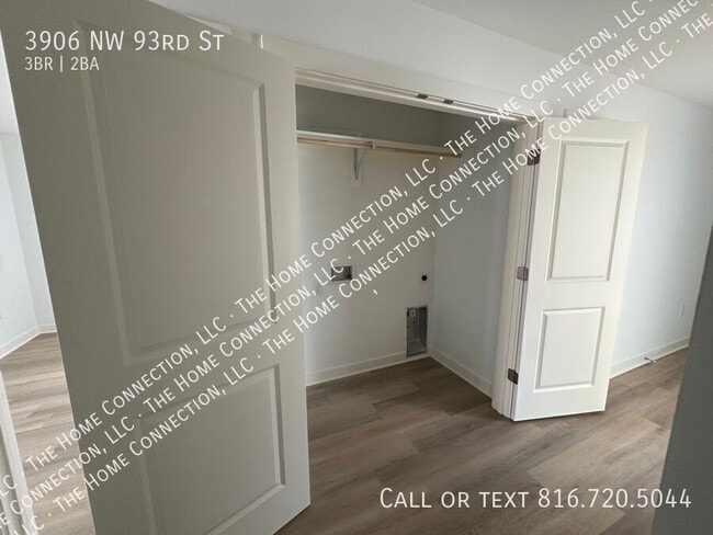 Photo - 3906 NW 93rd St