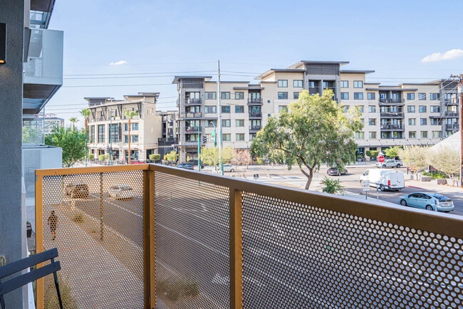 Photo - 333 E Roosevelt St Unidad ID1263217P