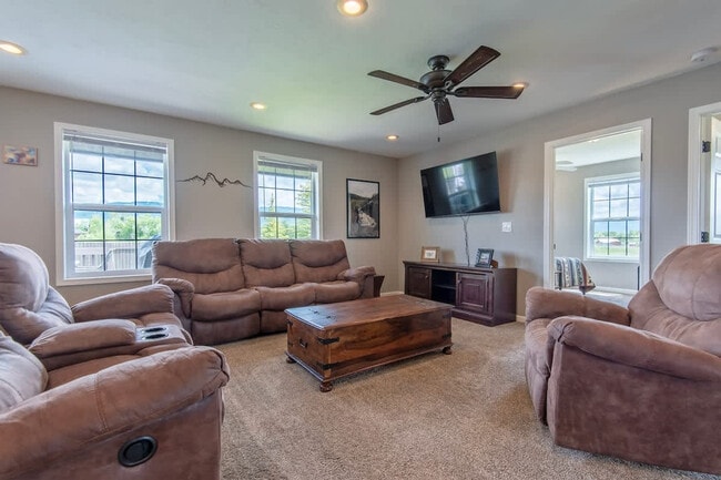 Building Photo - 471 Palisade Trail Unit ID1310745P Rental