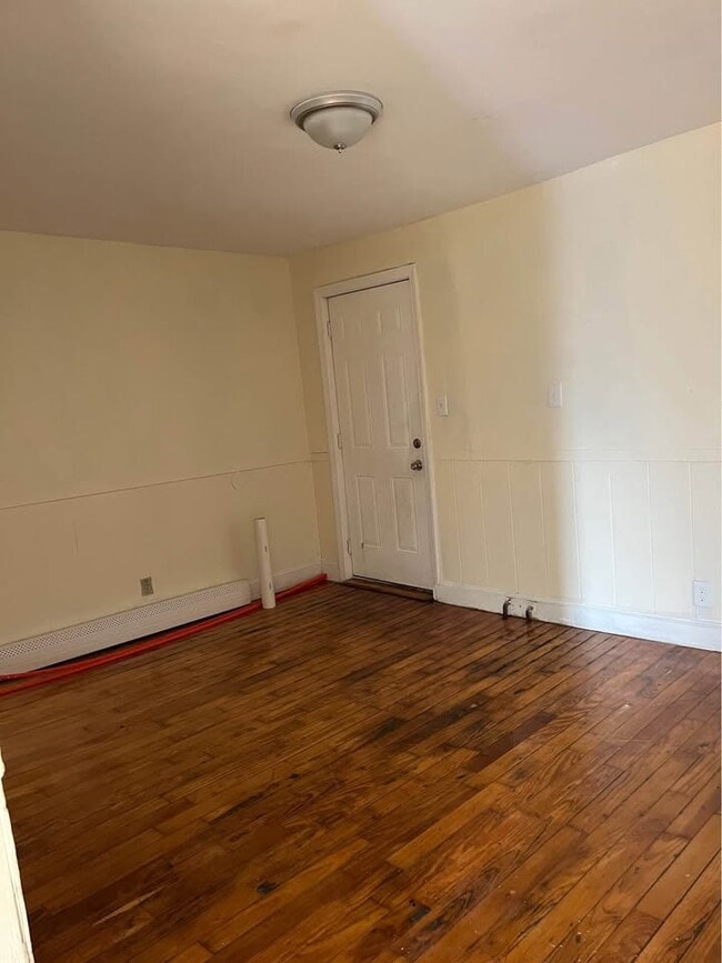 Photo - 21 Prince Ave Unit 3