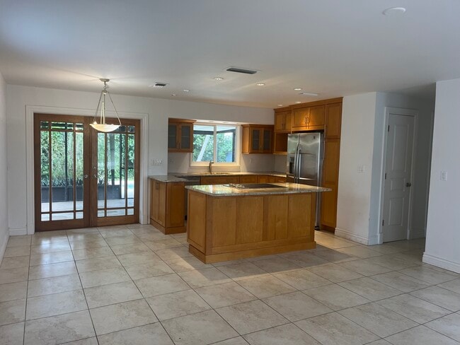 Photo - 1287 Cooper Dr