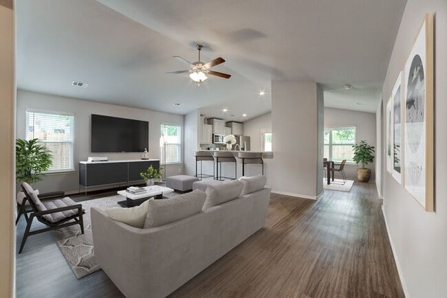 Building Photo - 4/2.5/2 Home! Rare Find!