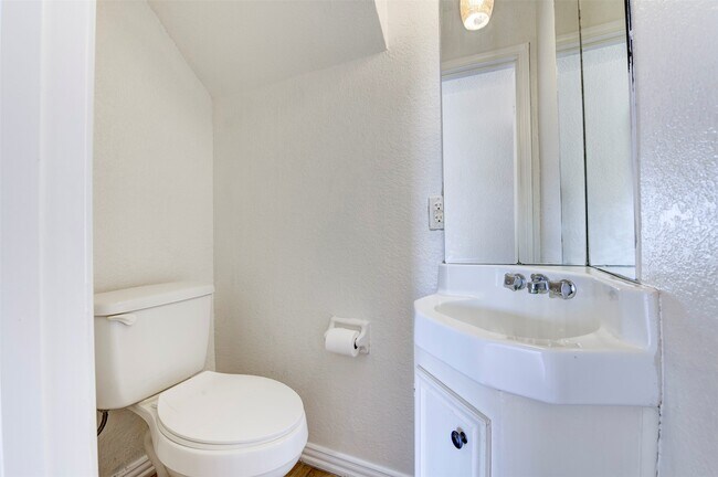 Photo - 2137 Casa Rio Cir