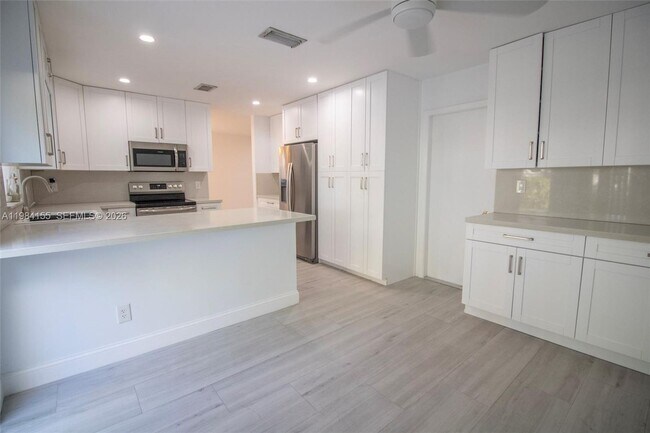 4844 Grapevine Wy
