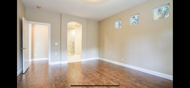 Photo - 846 Miraggio Dr