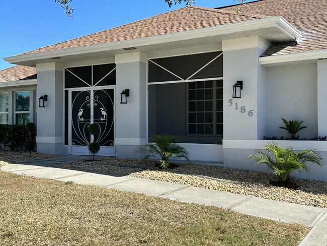 Photo - Gulf Cove Community