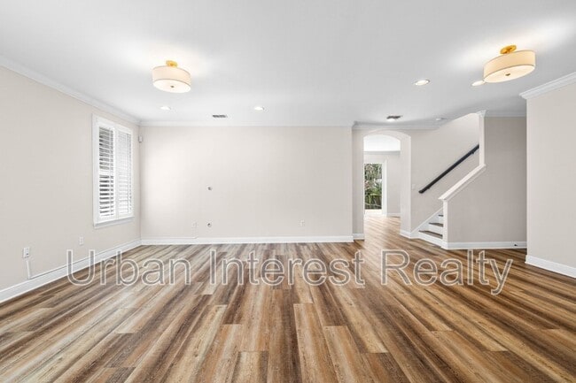 Photo - 164 Dominica Ct