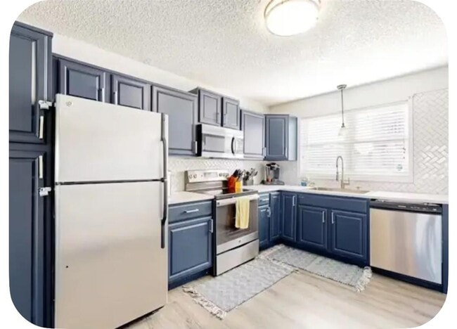 317 Sunset Dr