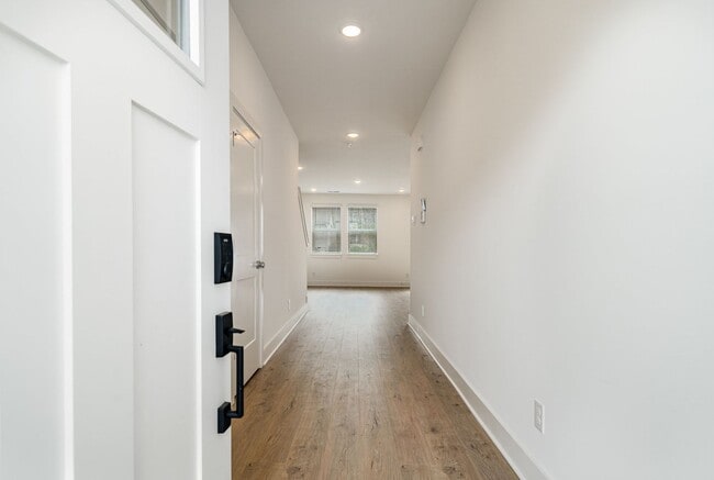 Photo - 728 Caraway Ln