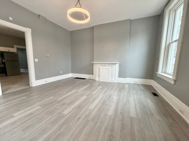 Photo - 447 Warner St Unit 447-1