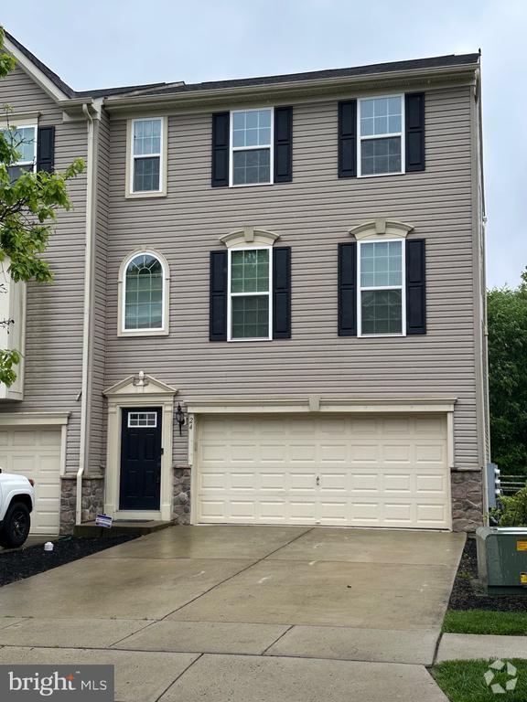 Building Photo - 24 Parkers Mill Blvd Rental