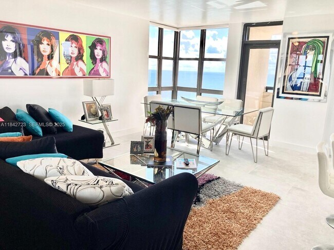 Photo - 2555 Collins Ave Unit PH214