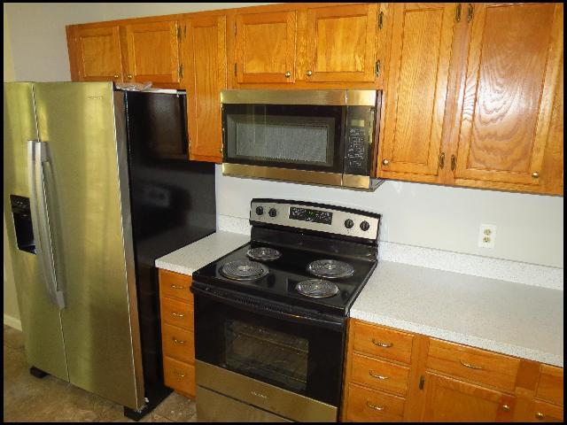 Photo - 9803 Pinnacle Valley Rd