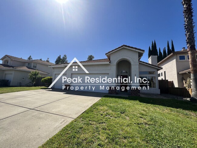 Photo - Wonderful Roseville 3bd/2ba House With 3 C...