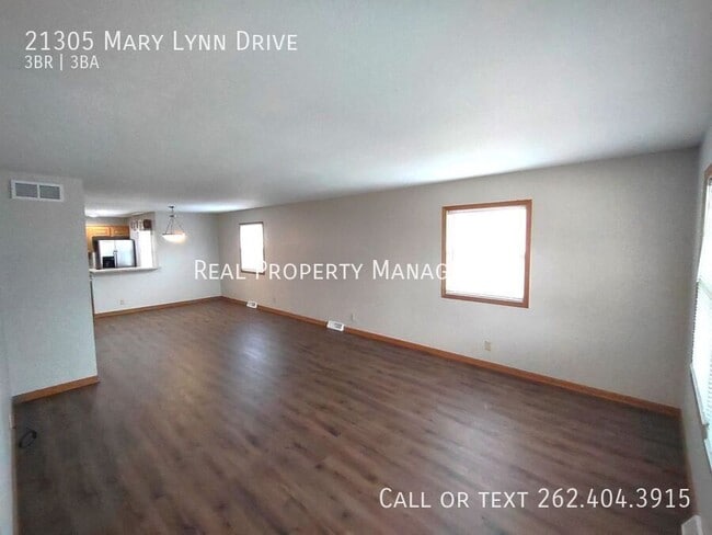 Photo - 21305 Mary Lynn Dr