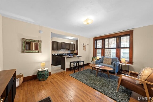 Building Photo - Magnolia 4-Plex Unit 1E