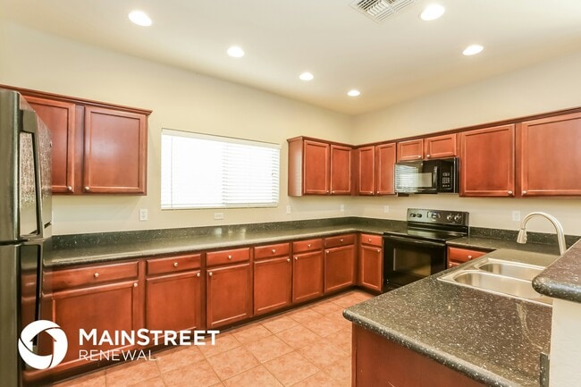 Photo - 9519 N 81st Dr