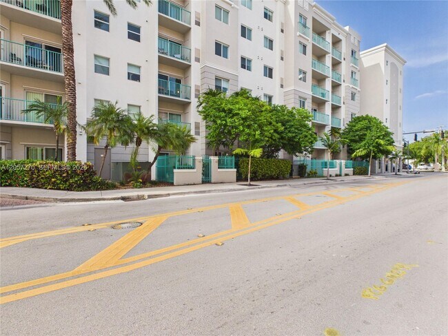 Photo - 6001 SW 70th St Unit 535