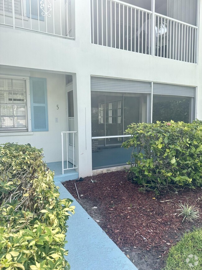 Building Photo - 201 Venetian Dr Unit 5 Rental