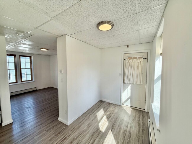 Photo - 86 Willow St Unidad 2FL