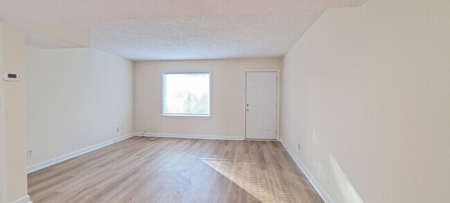 Photo - 2819 McLain St