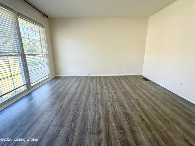 Photo - 6216 Hillcrest Ct