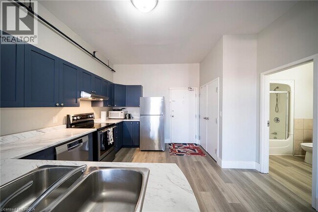 Photo - 150 Colborne St Unit 407