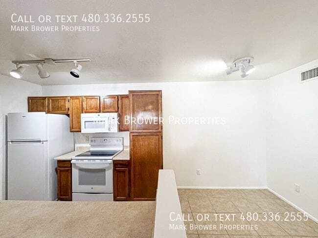 Photo - 623 W Guadalupe Rd